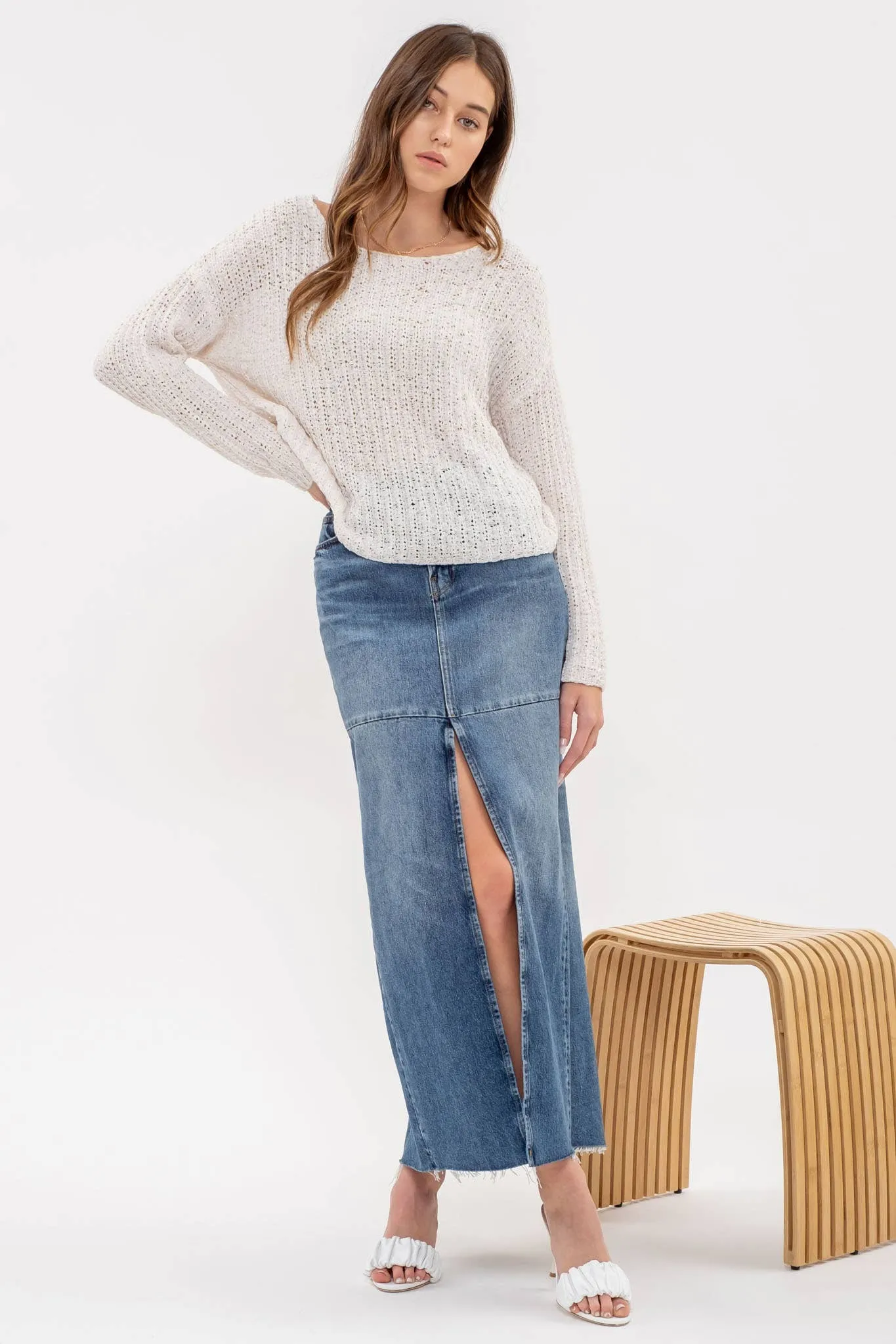 BACK BUTTONED KNIT PULLOVER