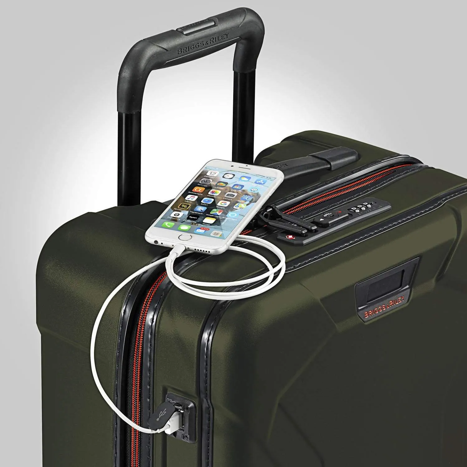 Briggs & Riley Torq International Carry-On Spinner Luggage