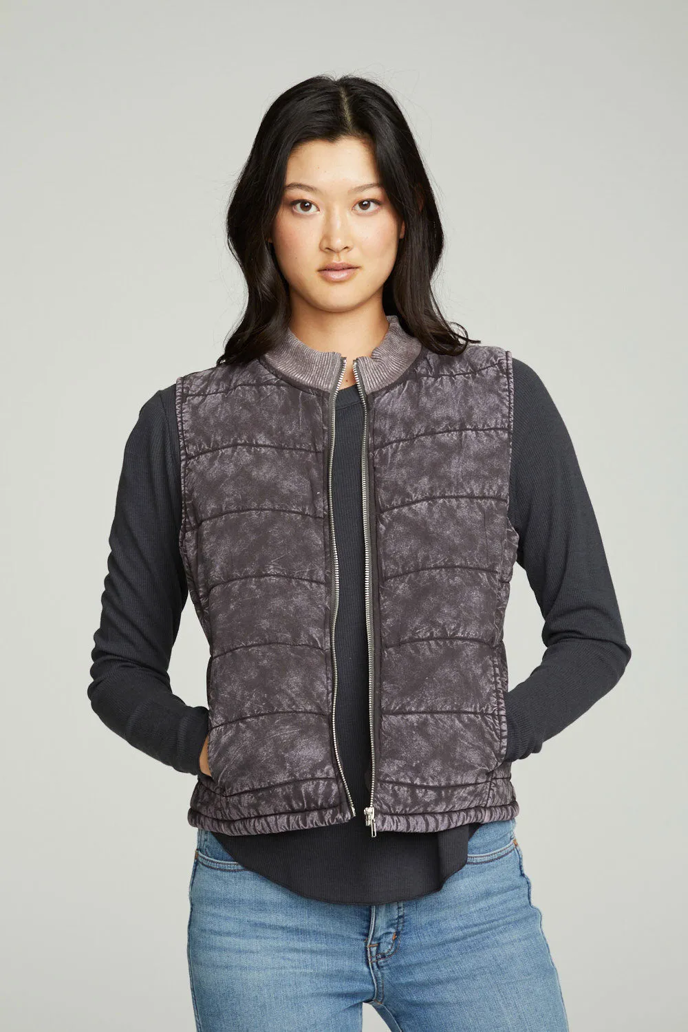 Quilted Mock Neck Puffer Vest