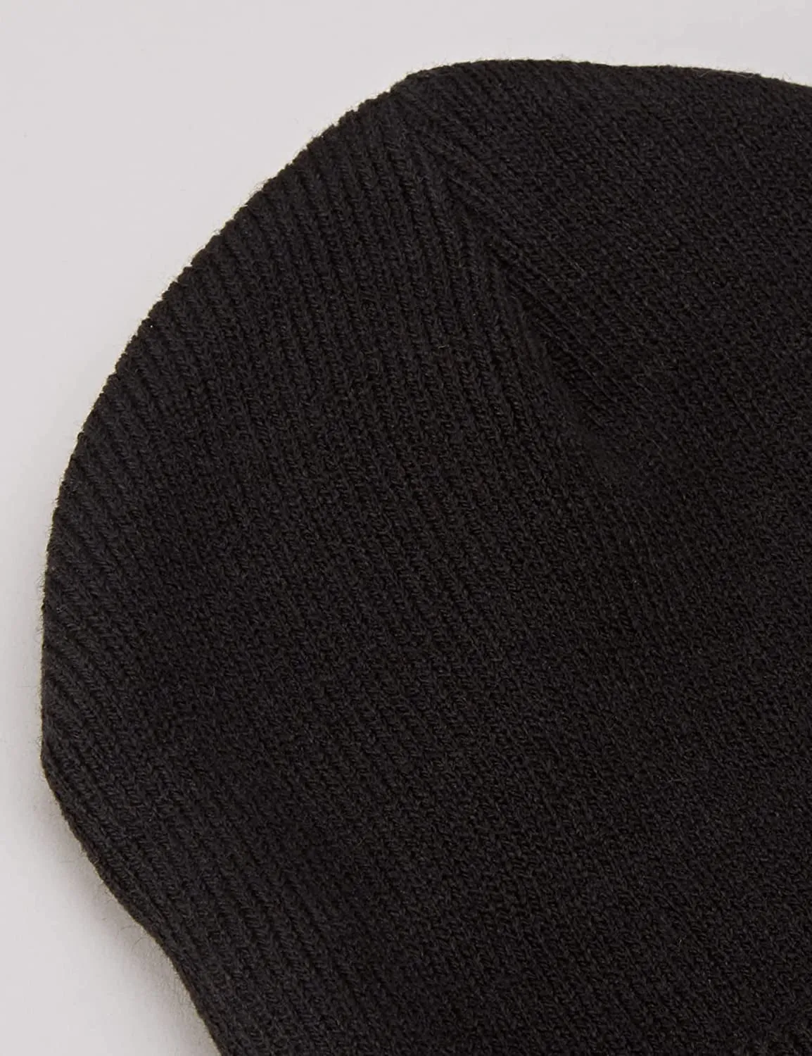 "Stay Warm and Stylish with Our Cozy Men's Knit Cuffed Beanie Hat!"