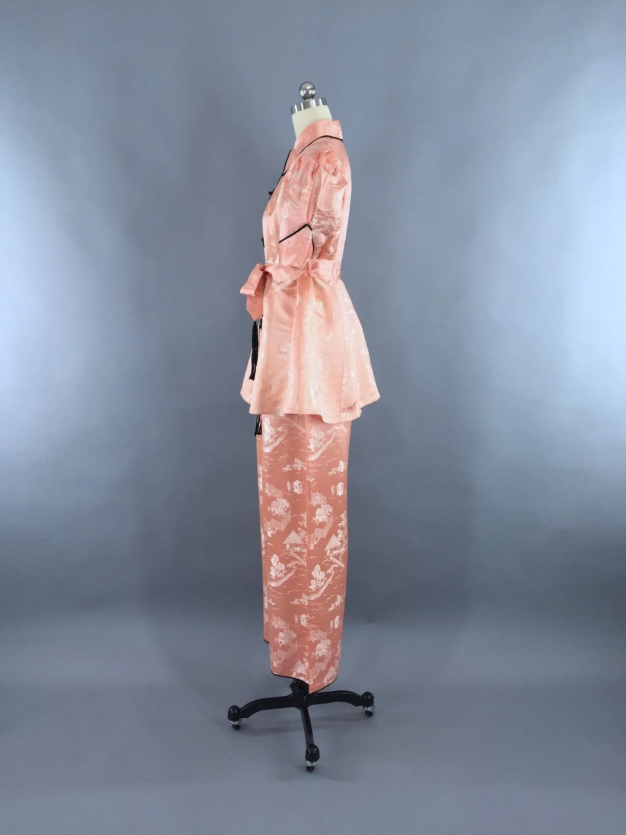 Vintage 1930s Silk Pajamas Set / Art Deco Chinoiserie Loungewear